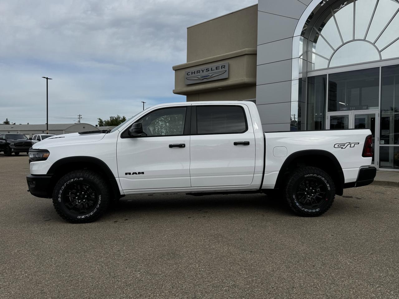 2025 Ram 1500 Rebel GT Crew Cab 4x4 | 3L Hurricane | Leather | Sunroof | Power Tailgate | NAV Redwater AB