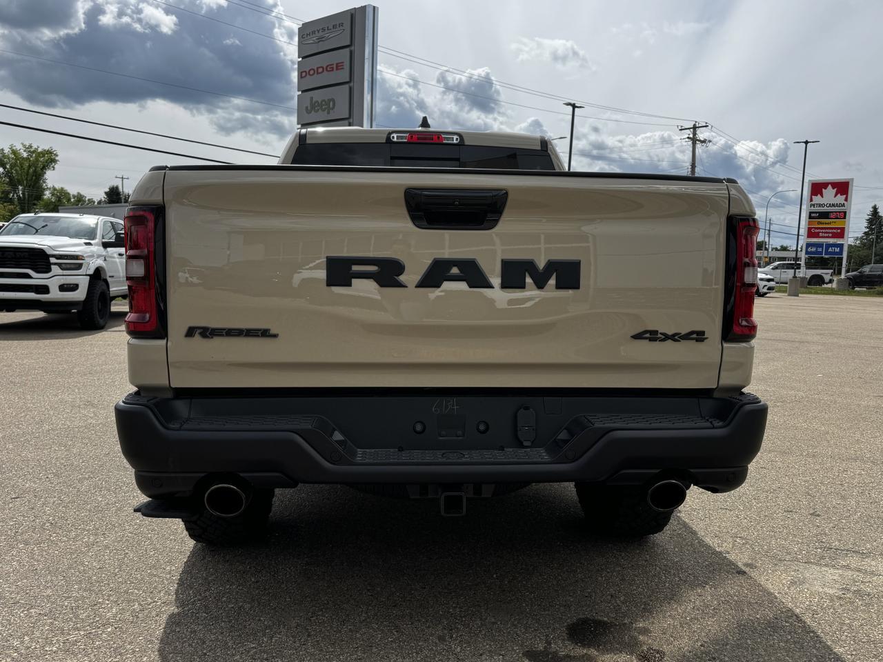 2025 Ram 1500 Rebel X Crew Cab 4x4 | 3L Hurricane | Leather | NAV | Heated Seats | Power Tailgate Redwater AB