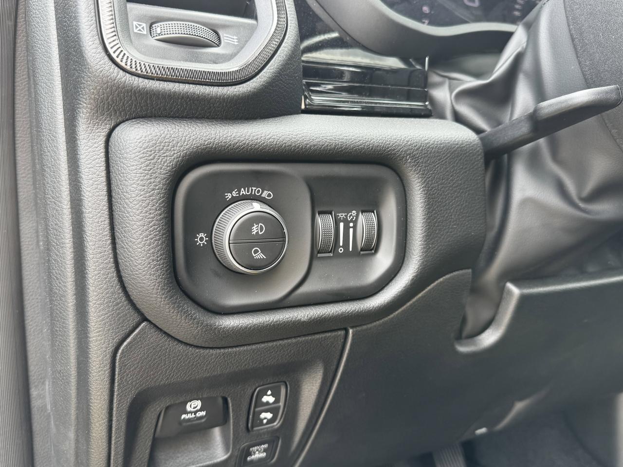 2025 Ram 1500 Rebel X Crew Cab 4x4 | 3L Hurricane | Leather | NAV | Heated Seats | Power Tailgate Redwater AB