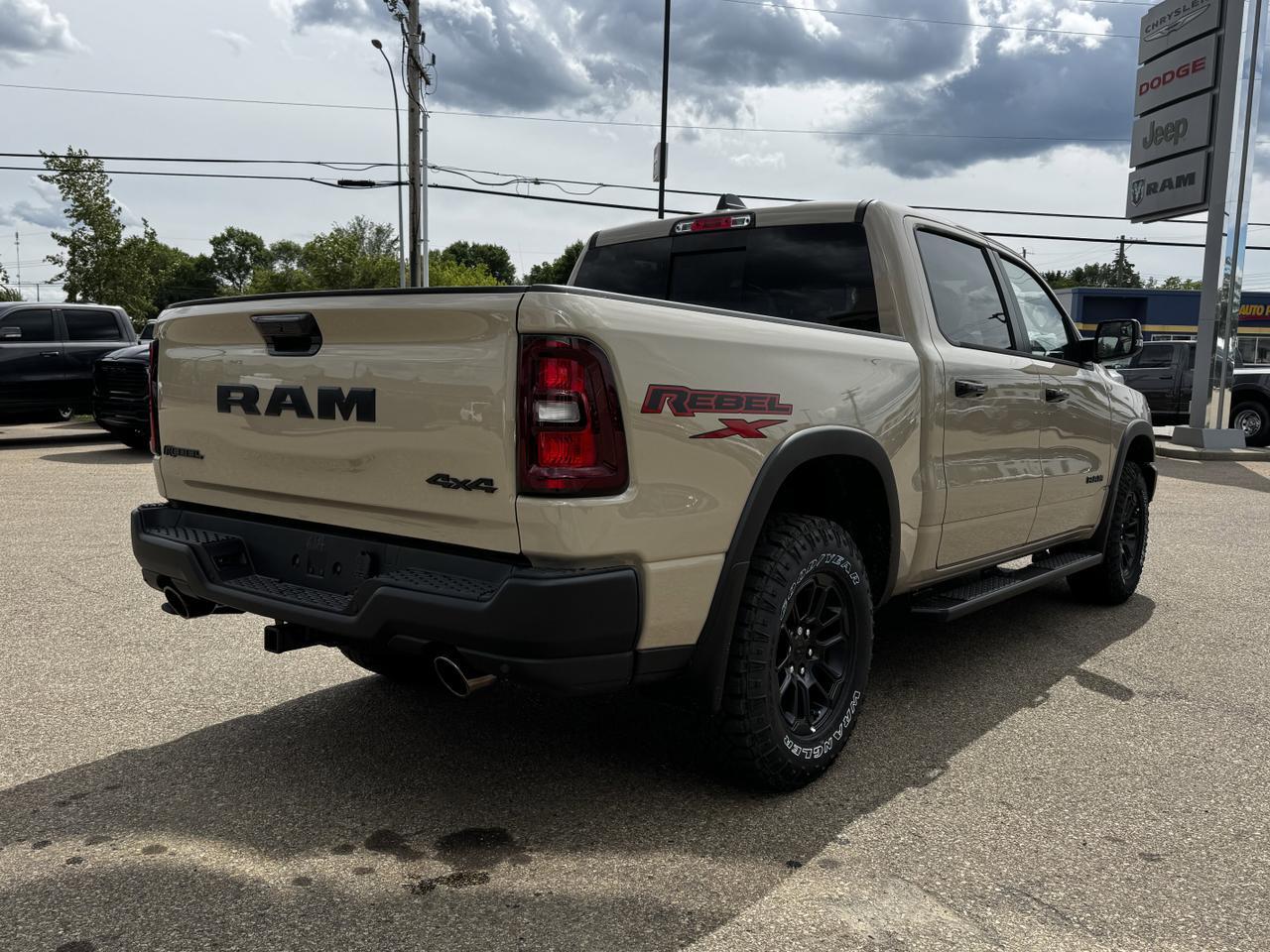2025 Ram 1500 Rebel X Crew Cab 4x4 | 3L Hurricane | Leather | NAV | Heated Seats | Power Tailgate Redwater AB