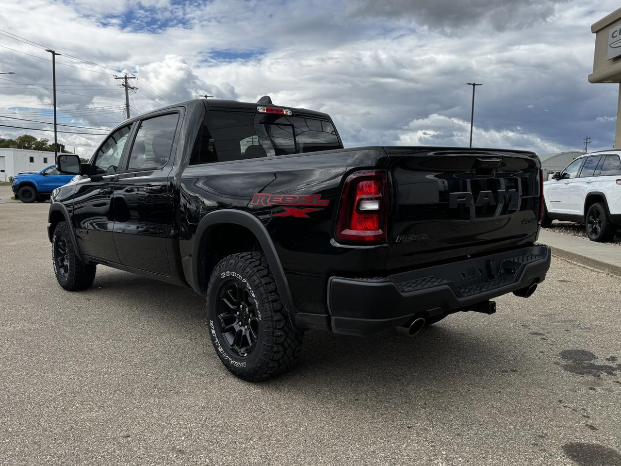 2025 Ram 1500 Rebel X Crew Cab 4x4 | Hurricane Twin Turbo | Leather | NAV | Heated Seats | harmon kardon Redwater AB