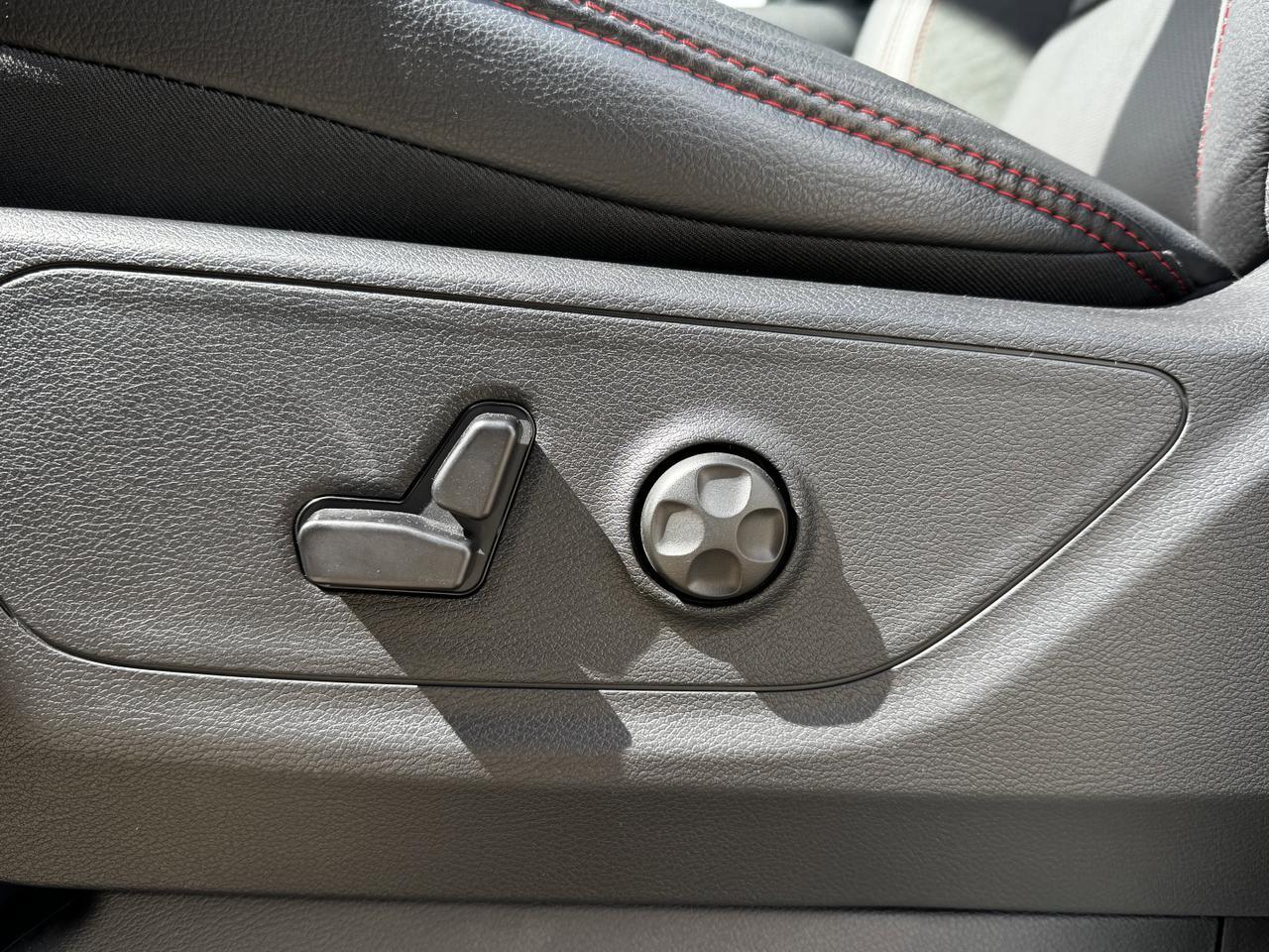 2025 Ram 1500 Rebel X Crew Cab 4x4 | Hurricane Twin Turbo | Leather | NAV | Heated Seats | harmon kardon Redwater AB
