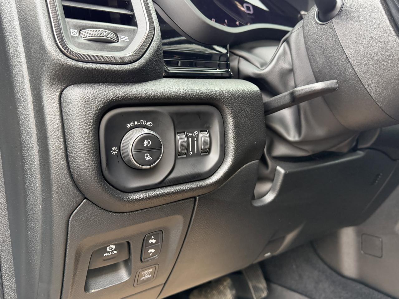 2025 Ram 1500 Rebel X Crew Cab 4x4 | Leather | Pano SunRoof | Level 2 Equip Pkg | Box Liner | Heated Seats | Nav Redwater AB