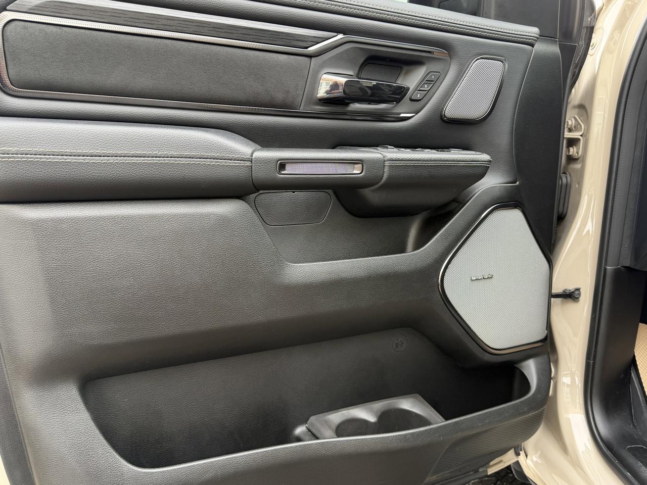 2025 Ram 1500 Rebel X Crew Cab 4x4 | Leather | Pano SunRoof | Level 2 Equip Pkg | Box Liner | Heated Seats | Nav Redwater AB