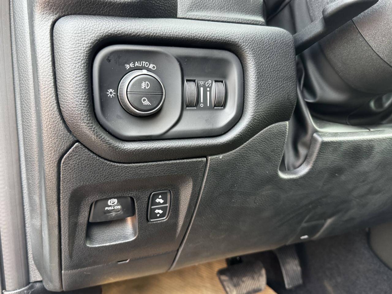 2025 Ram 1500 Sport Crew Cab 4x4 | 3L Hurricane | Rig Ready RAM Upgrades | Leather | Tonneau Cover Redwater AB