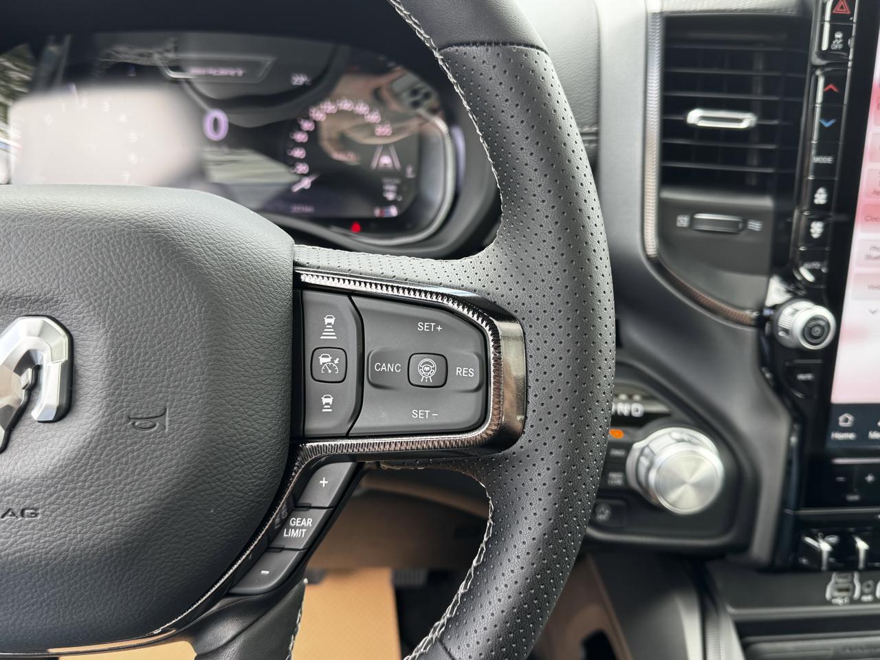 2025 Ram 1500 Sport Night Edition Crew Cab 4x4 | 3L Hurricane | Leather | Heated Vented Seats | NAV | Pano Sunroof Redwater AB