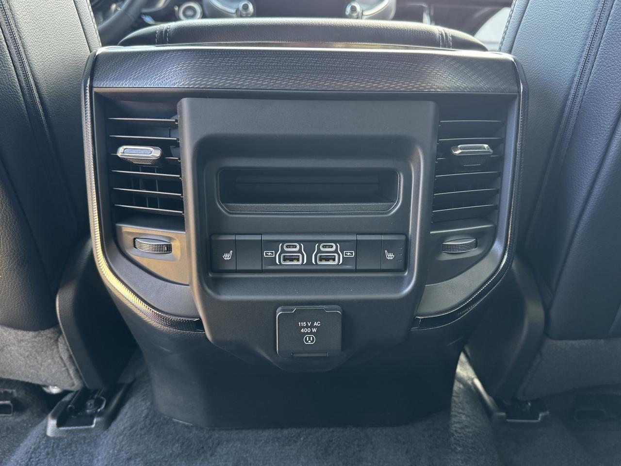 2025 Ram 1500 Sport Night Edition Crew Cab 4x4 | 3L Hurricane | Leather | Heated Vented Seats | Pano Sunroof | NAV Redwater AB