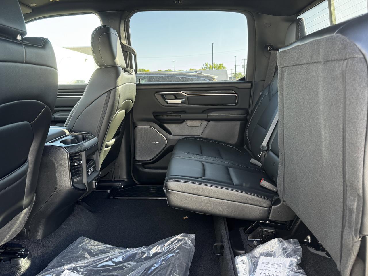 2025 Ram 1500 Sport Night Edition Crew Cab 4x4 | 3L Hurricane | Leather | Heated Vented Seats | Pano Sunroof Redwater AB