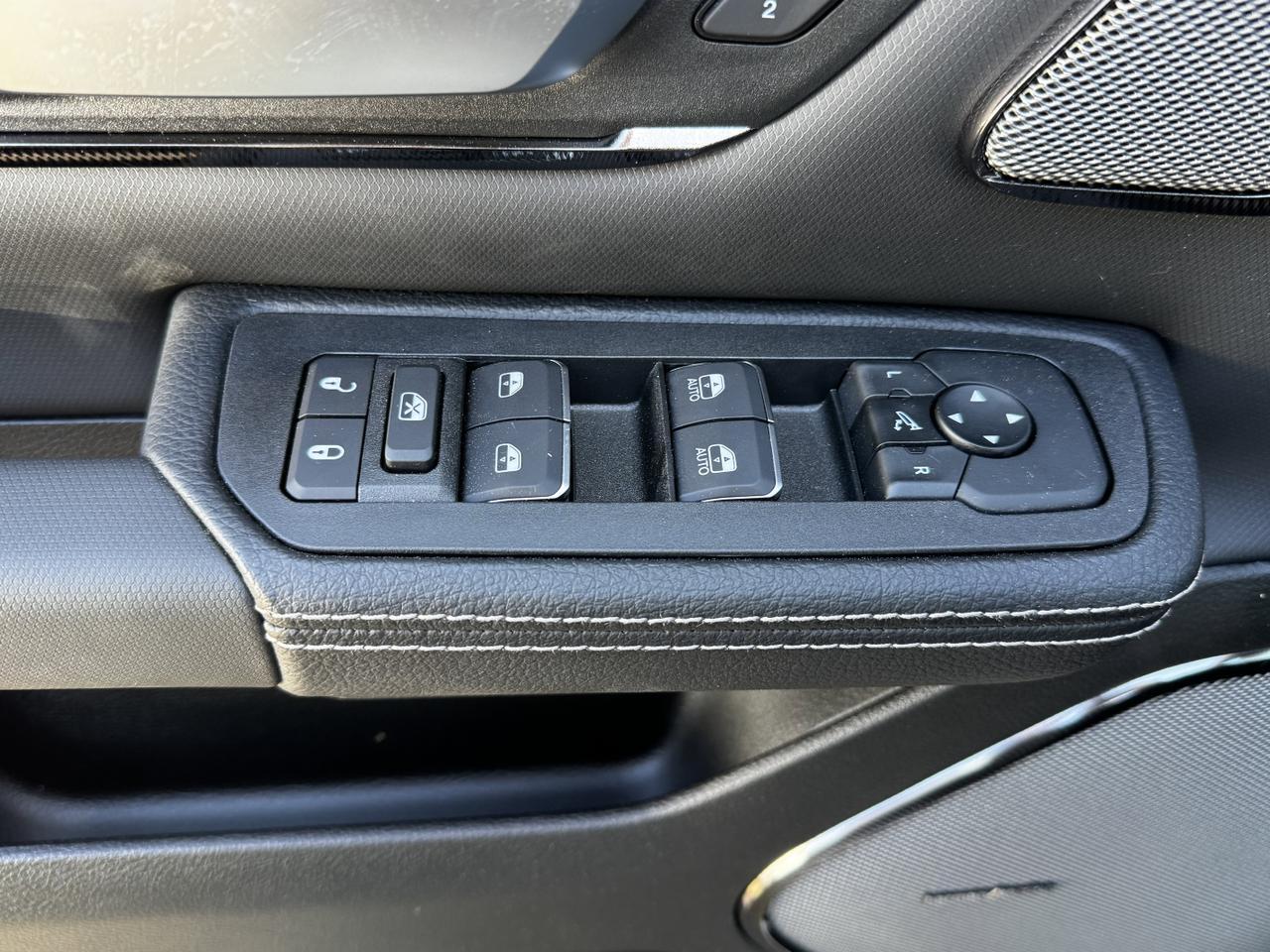 2025 Ram 1500 Sport Night Edition Crew Cab 4x4 | 3L Hurricane | Leather | Heated Vented Seats | Pano Sunroof Redwater AB