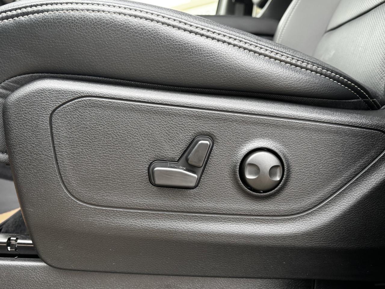 2025 Ram 1500 Sport Night Edition Crew Cab 4x4 | 3L Hurricane | Leather | NAV | Heated Vented Seats Redwater AB