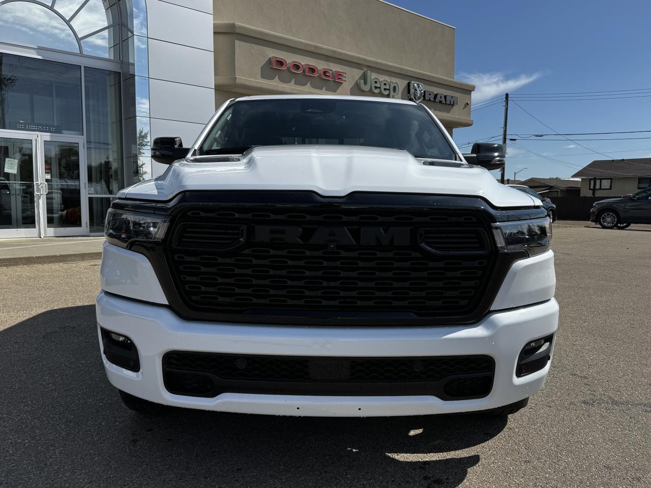 2025 Ram 1500 Sport Night Edition Crew Cab 4x4 | 3L Hurricane | Pano Sunroof | Leather | Heated Vented Seats | NAV Redwater AB
