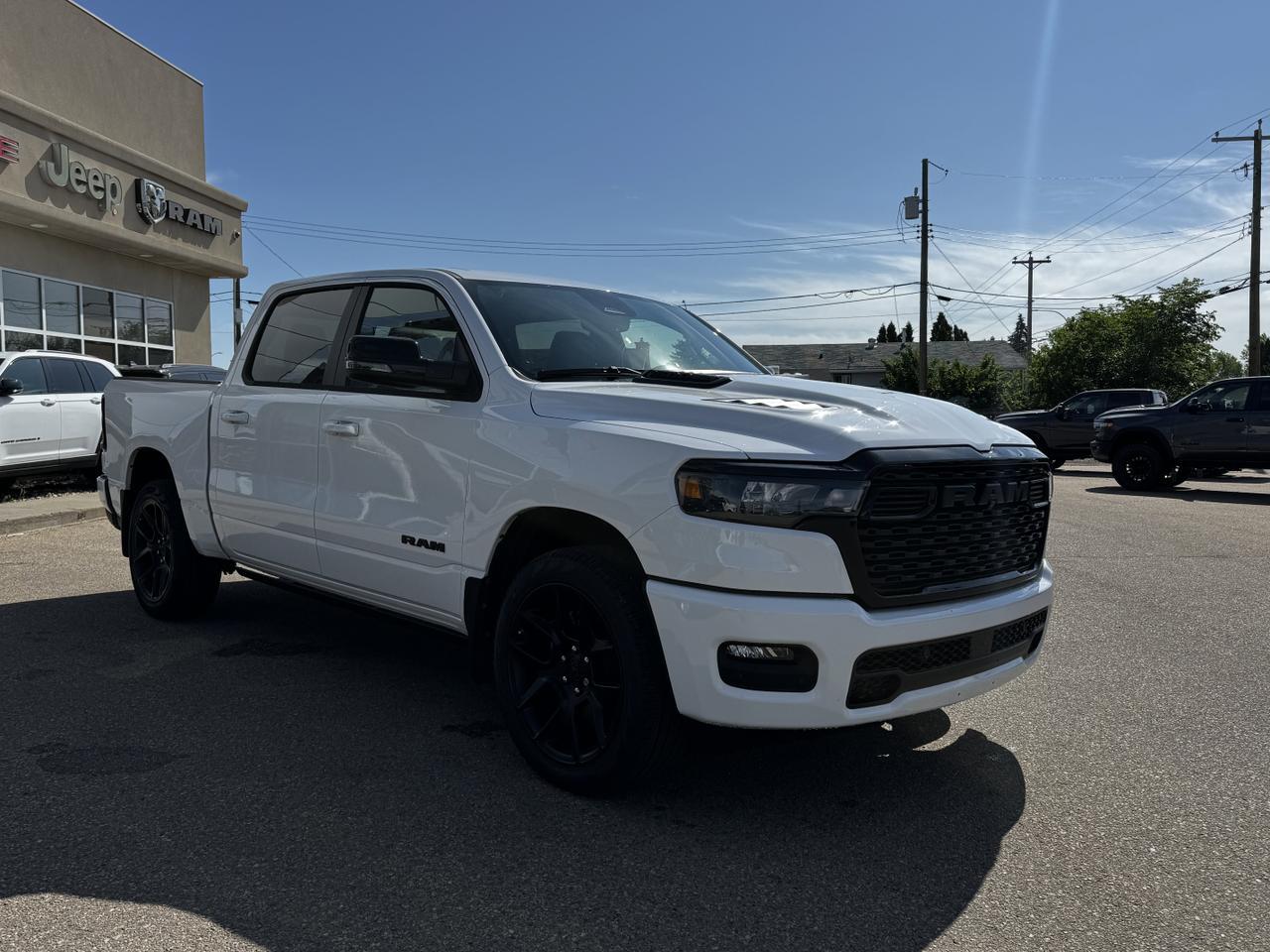 2025 Ram 1500 Sport Night Edition Crew Cab 4x4 | 3L Hurricane | Pano Sunroof | Leather | Heated Vented Seats | NAV Redwater AB