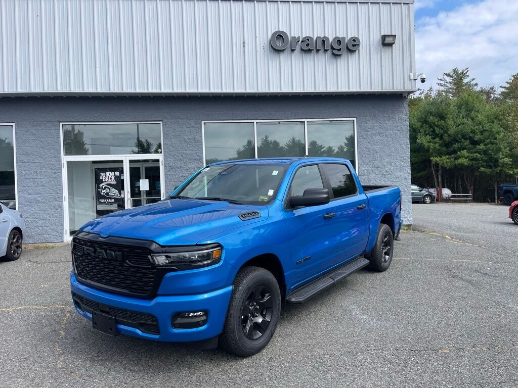 2025 Ram 1500 TRADESMAN CREW CAB 4X4 5&#39;7 BOX Orange MA