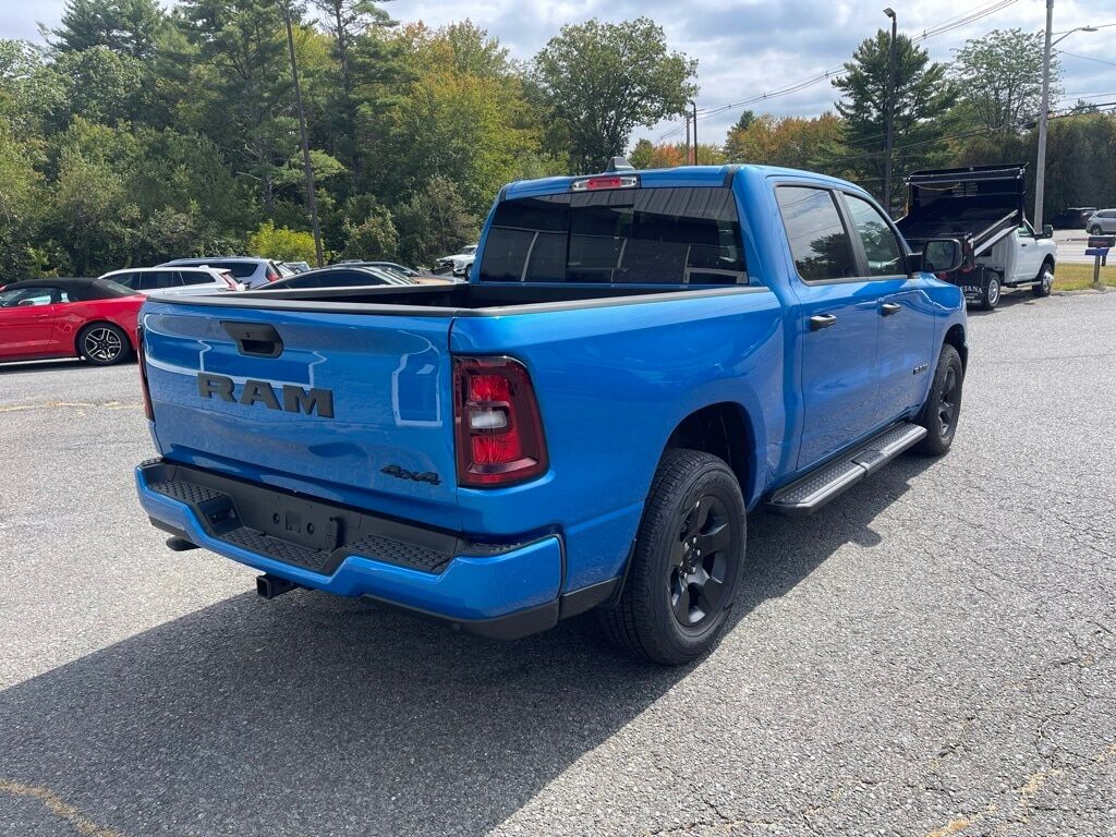 2025 Ram 1500 TRADESMAN CREW CAB 4X4 5&#39;7 BOX Orange MA