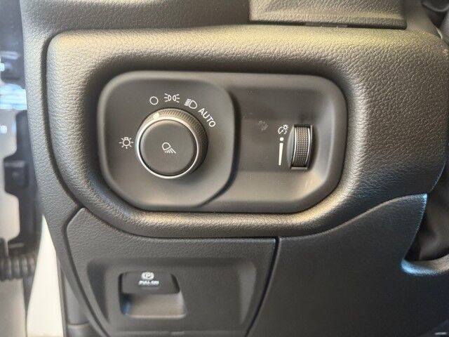 2025 Ram 1500 Tradesman  TX