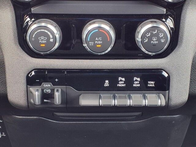 2025 Ram 1500 Tradesman  TX