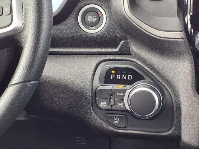 2025 Ram 1500 Tradesman  TX