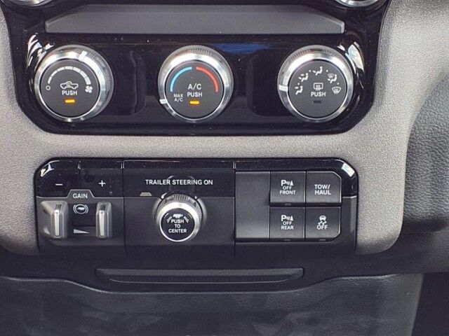 2025 Ram 1500 Tradesman  TX