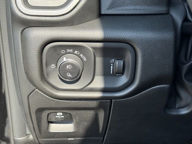 2025 Ram 1500 Tradesman Crestwood KY