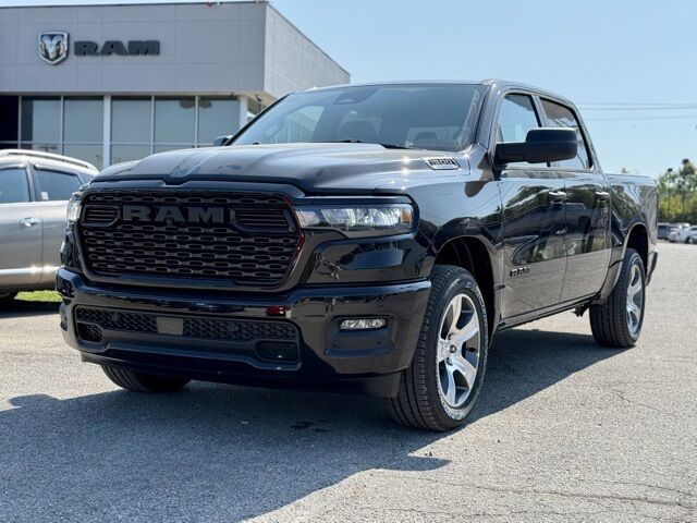 2025 Ram 1500 Tradesman Crestwood KY