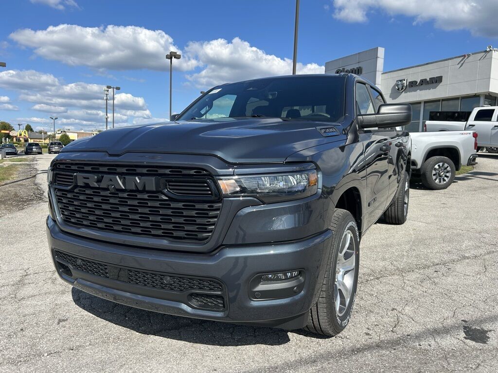 2025 Ram 1500 Tradesman Crestwood KY
