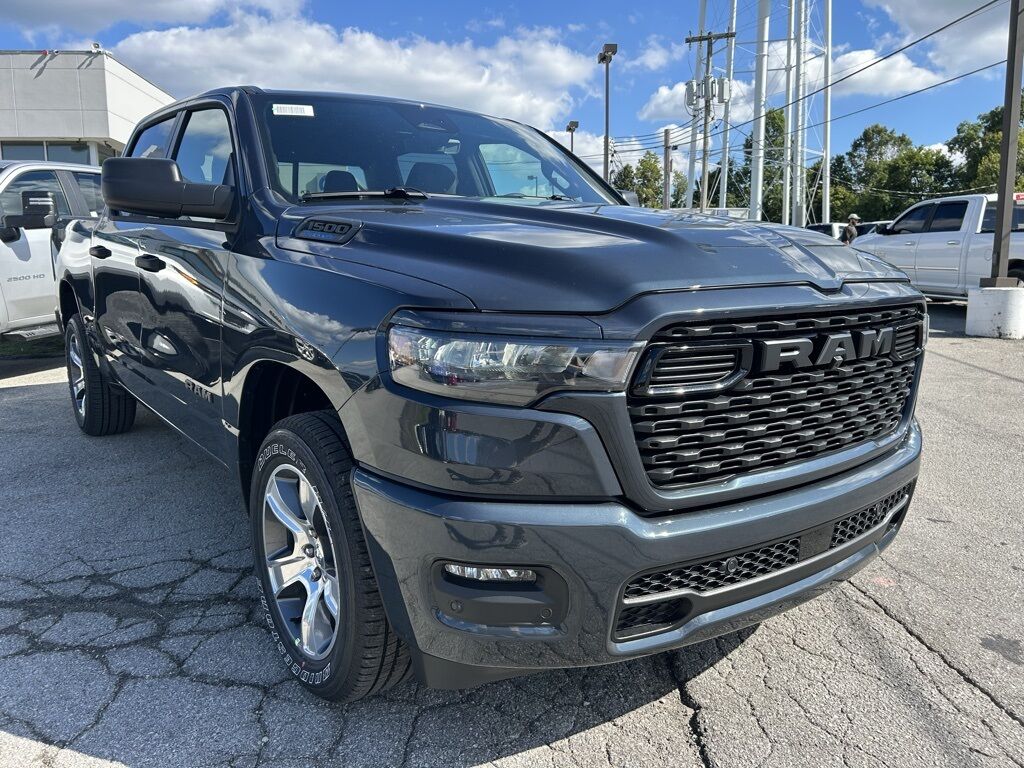 2025 Ram 1500 Tradesman Crestwood KY