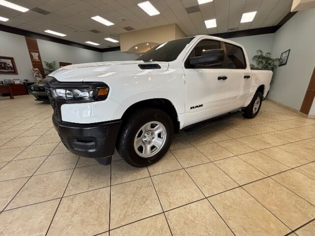 2025 Ram 1500 Tradesman Crew Cab 4x2 5'7 Box