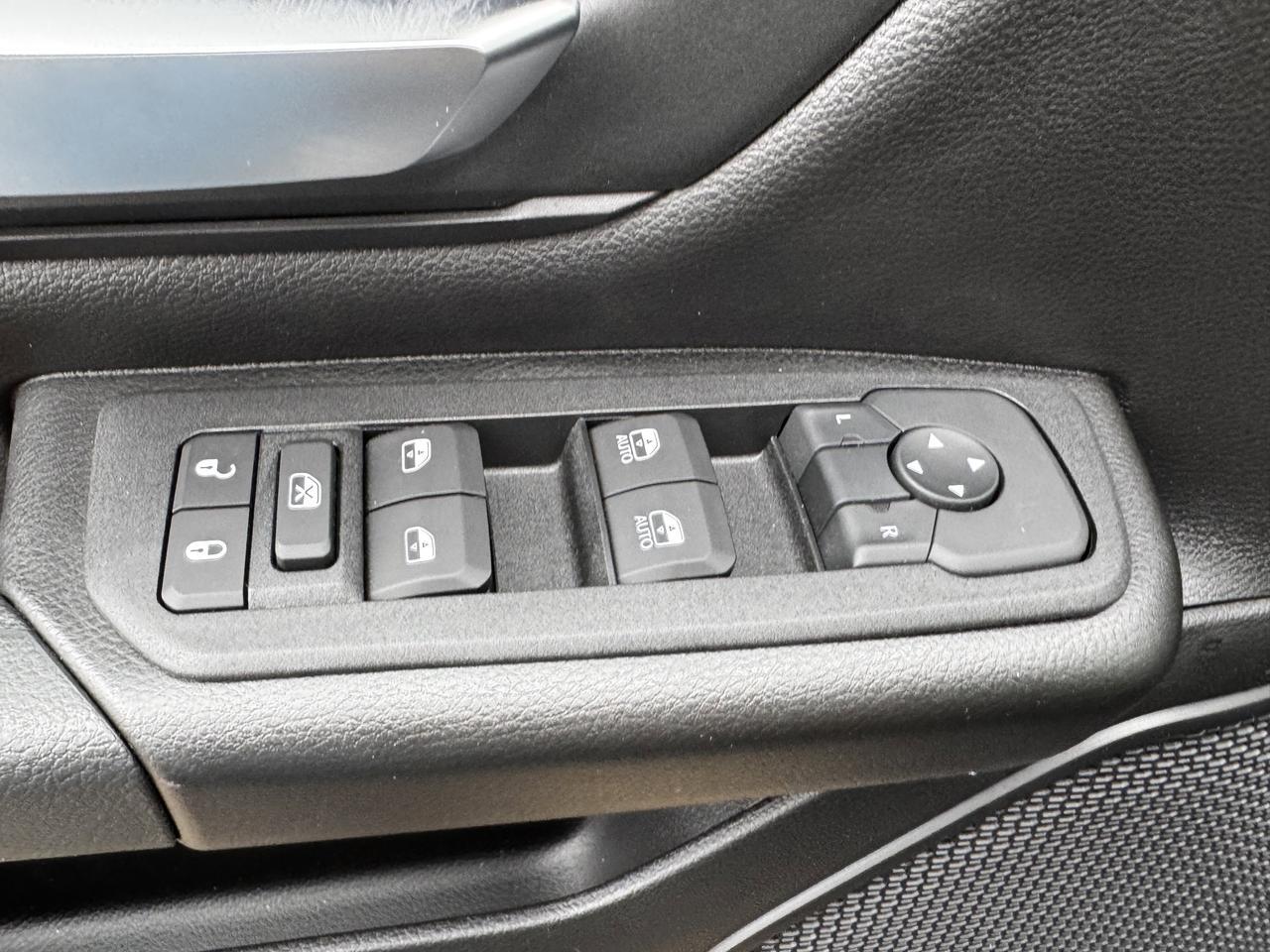 2025 Ram 1500 Tradesman Crew Cab 4x4 | Low KMs | 3L Hurricane | Start Stop Dual Battery System Redwater AB