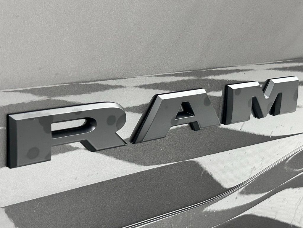 2025 Ram 1500 Tradesman Crew Cab 5&apos;7&quot; Box Portland OR