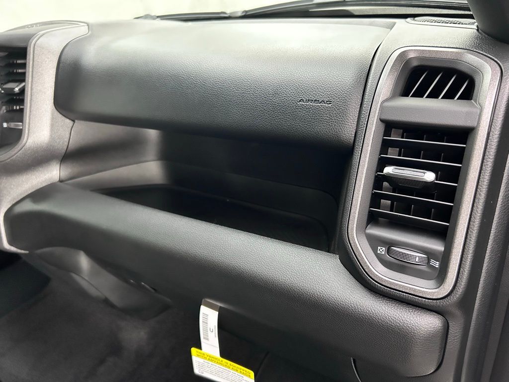 2025 Ram 1500 Tradesman Crew Cab 5&apos;7&quot; Box Portland OR