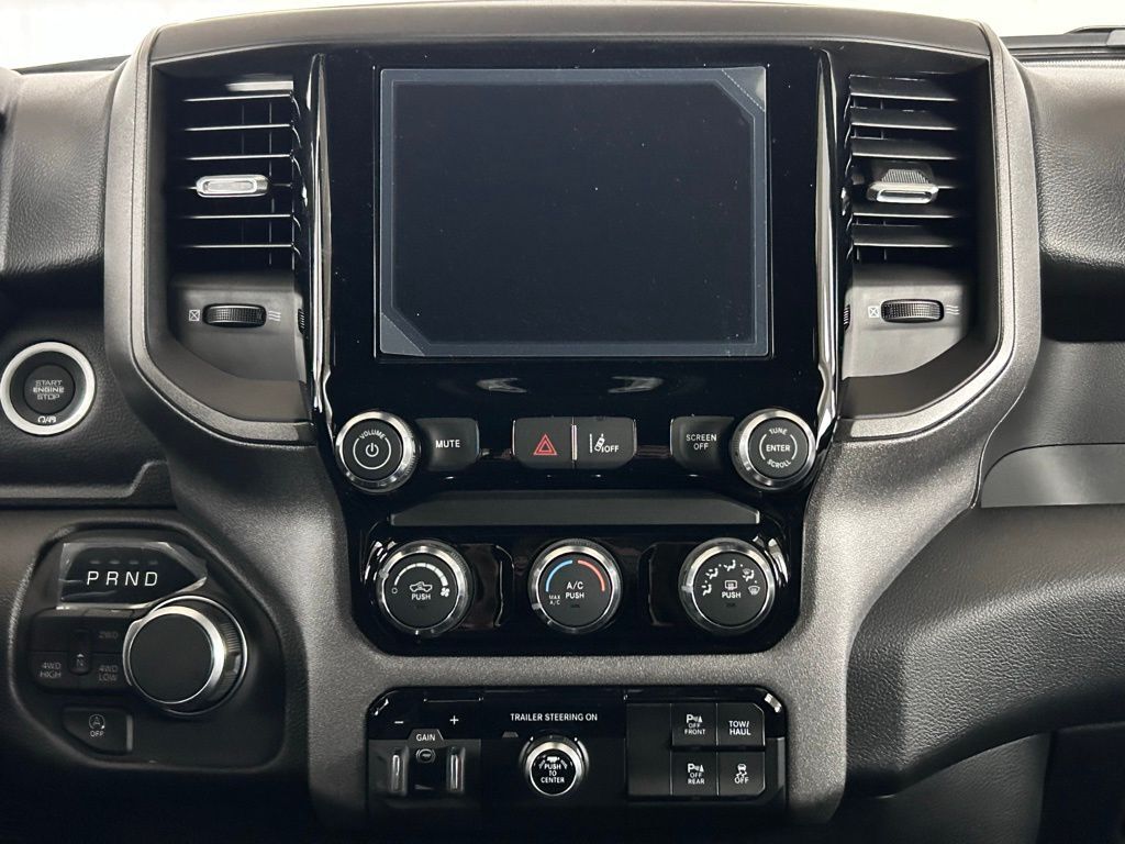 2025 Ram 1500 Tradesman Crew Cab 5&apos;7&quot; Box Portland OR