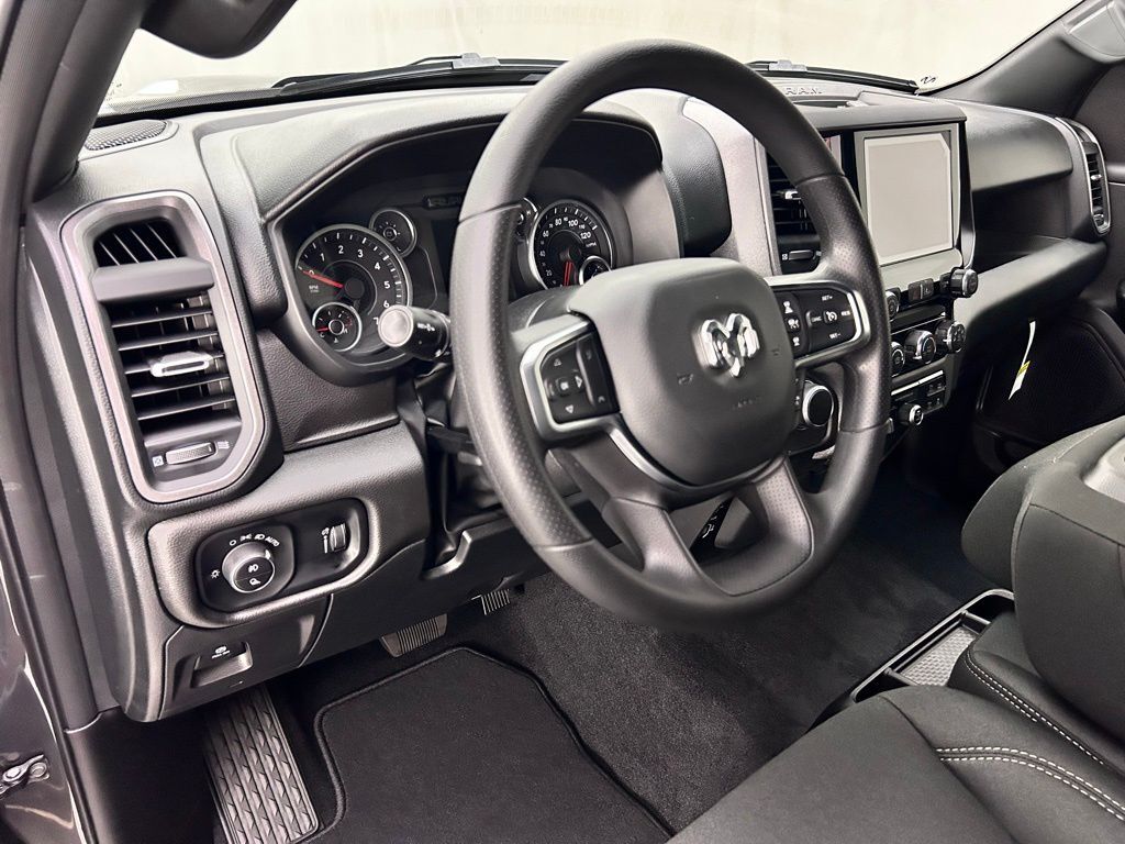 2025 Ram 1500 Tradesman Crew Cab 5&apos;7&quot; Box Portland OR