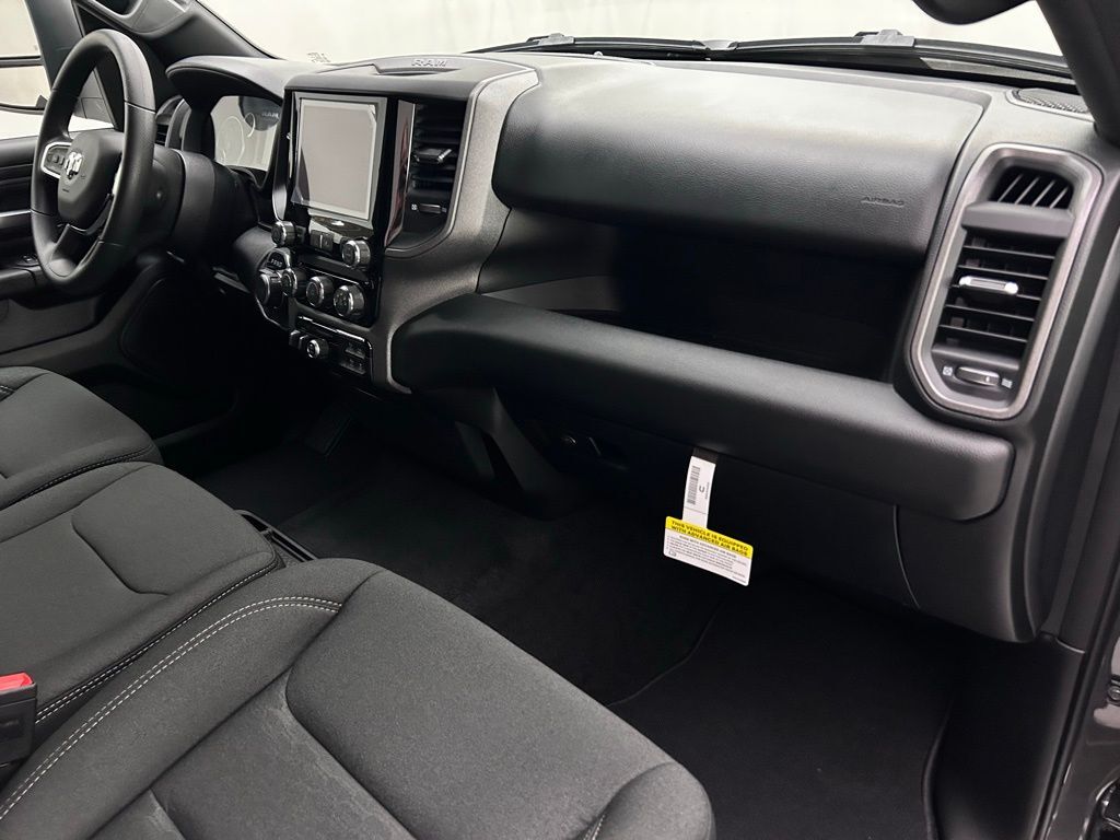 2025 Ram 1500 Tradesman Crew Cab 5&apos;7&quot; Box Portland OR