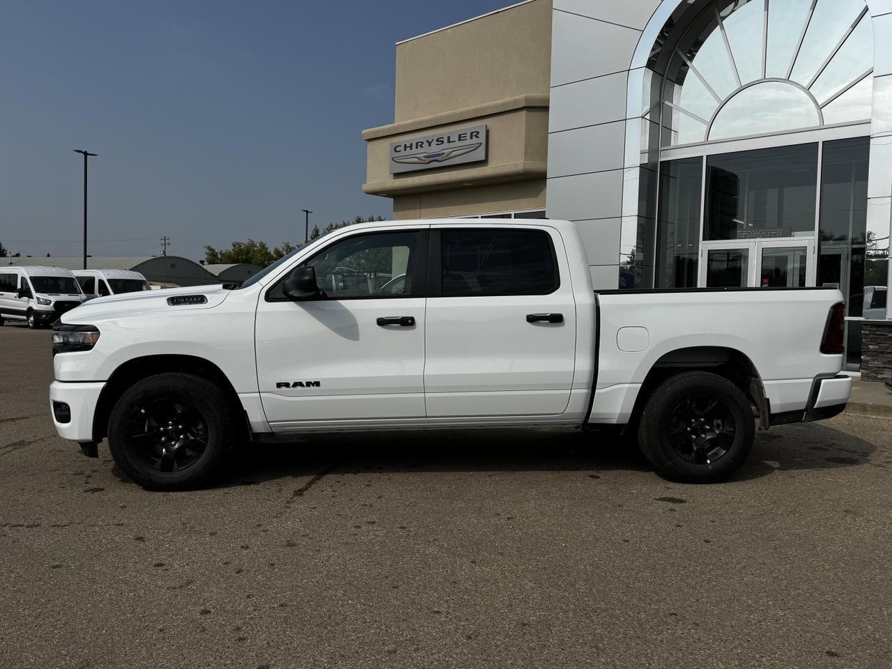 2025 Ram 1500 Tradesman Night Edition Crew Cab 4x4 | 3L Hurricane | Cloth Bench Redwater AB