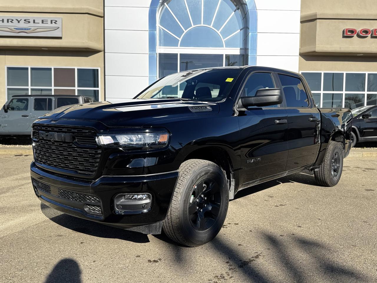 2025 Ram 1500 Tradesman Night Edition Crew Cab 4x4 | 3L Hurricane | Cloth Bench Seat | Start Stop Redwater AB