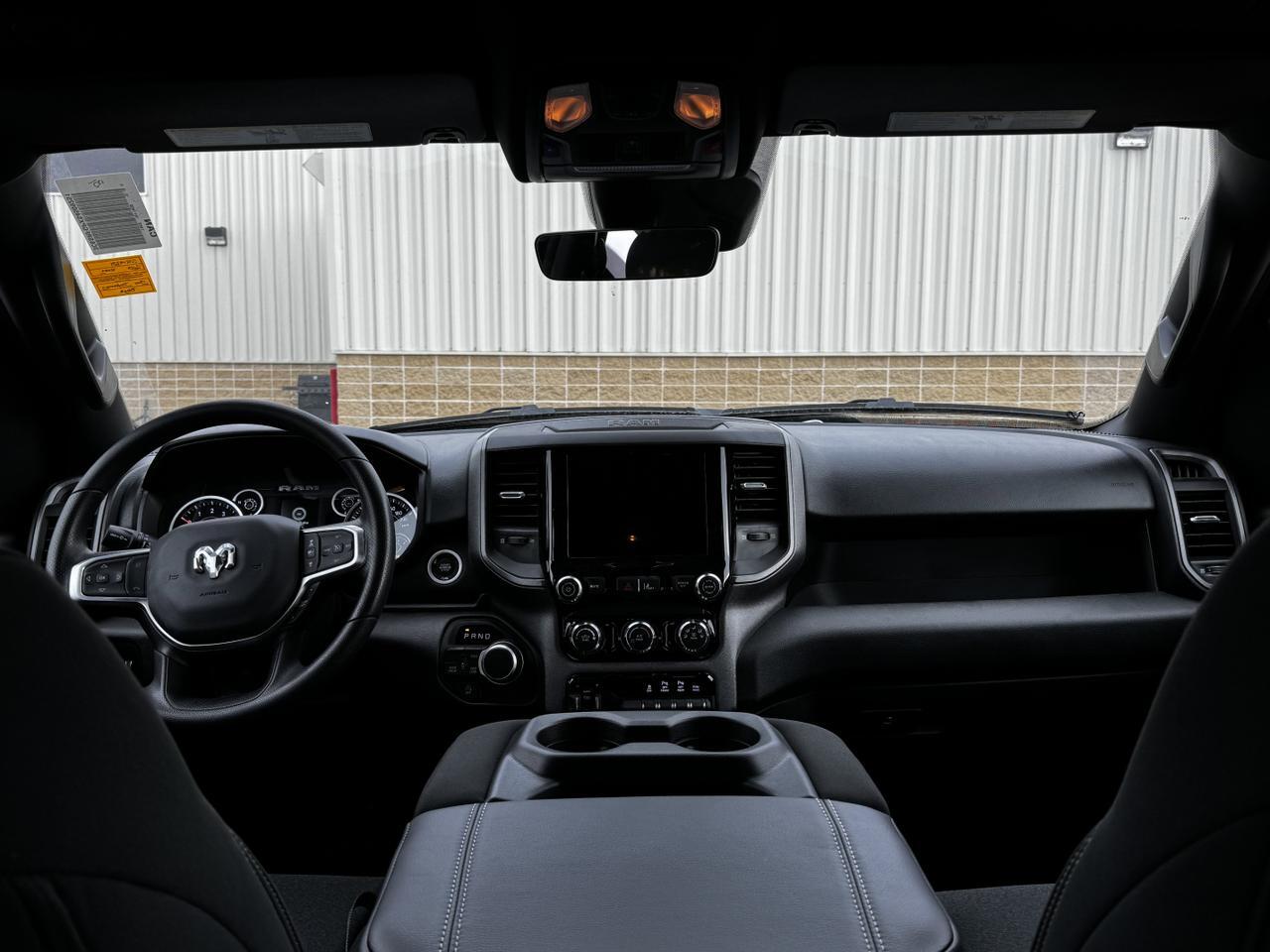 2025 Ram 1500 Tradesman Night Edition Crew Cab 4x4 | 3L Hurricane | Cloth Bench Seat | Start Stop Redwater AB