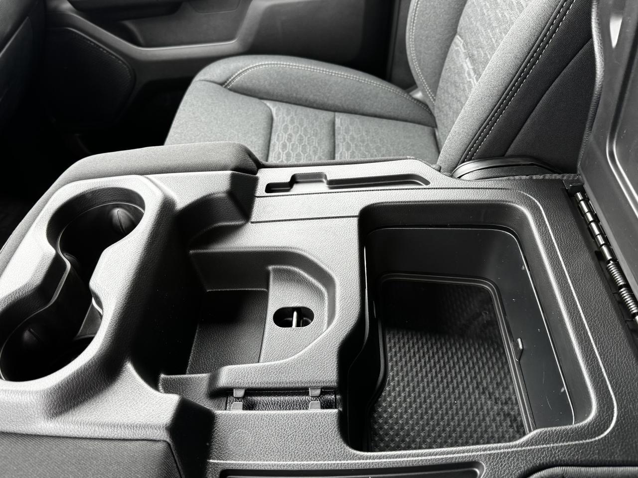 2025 Ram 1500 Tradesman Night Edition Crew Cab 4x4 | 3L Hurricane | Cloth Bench Seat | Start Stop Redwater AB