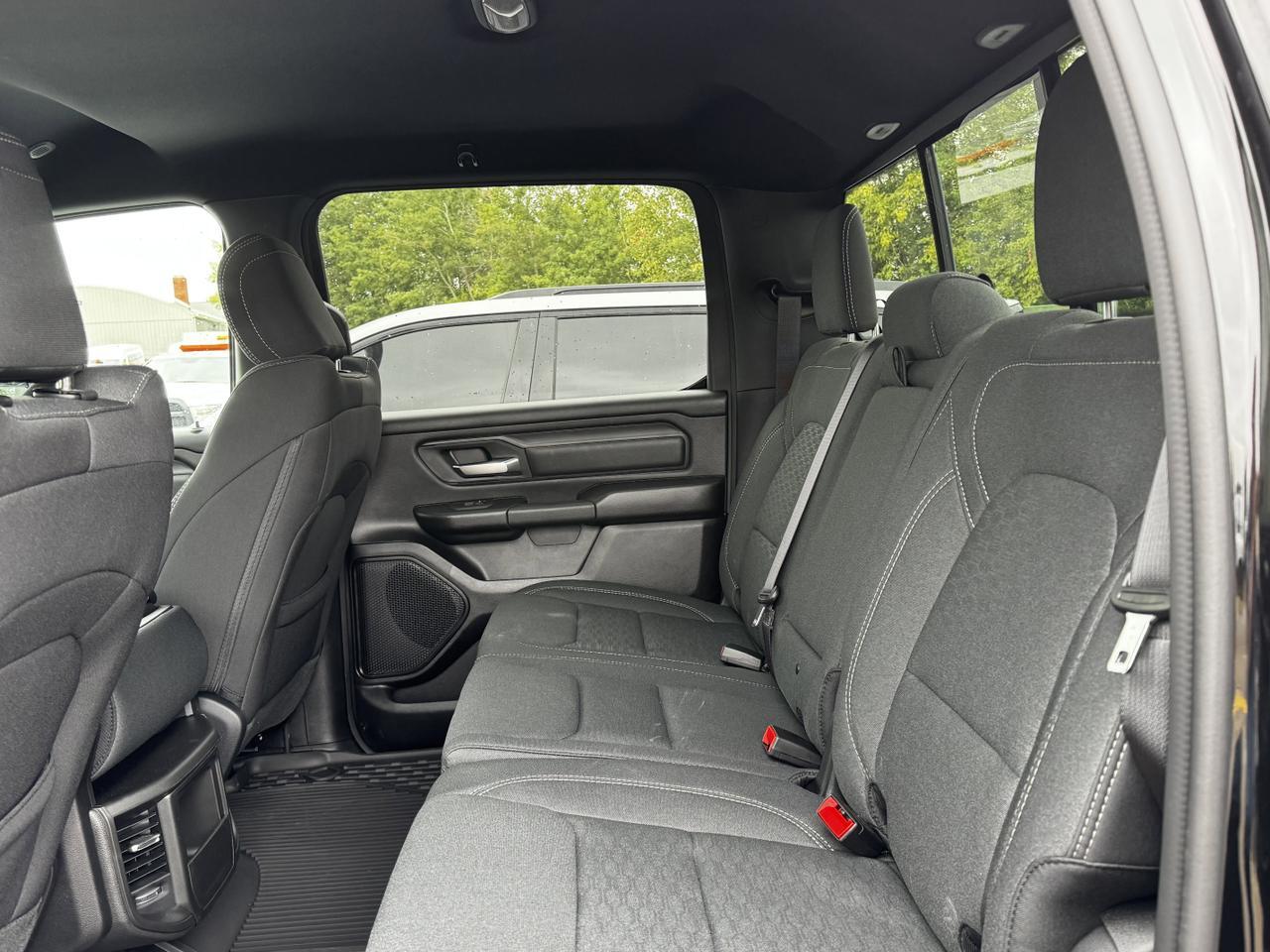 2025 Ram 1500 Tradesman Warlock Crew Cab 4x4 | 3L Hurricane | Cloth Bench | 125L Fuel Tank | Redwater AB