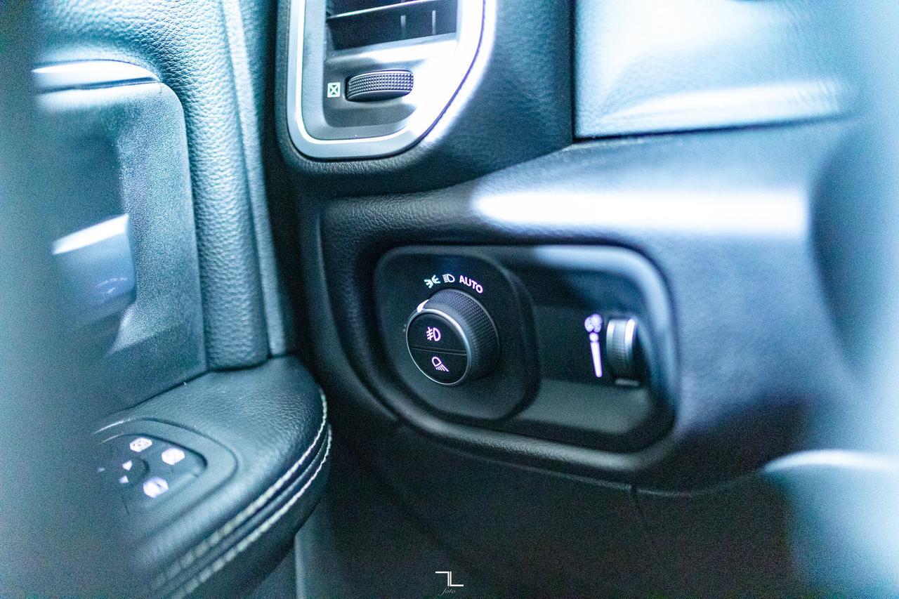 2025 Ram 2500 4x4 Crew Cab Big Horn Sport Longbox Diesel Nav Red Deer AB