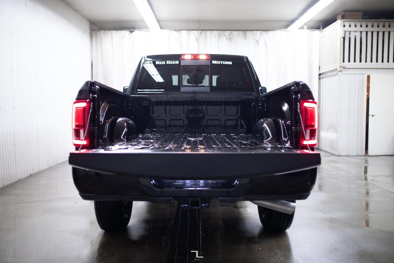 2025 Ram 2500 4x4 Crew Cab Laramie Diesel Leather Nav BCam Red Deer AB
