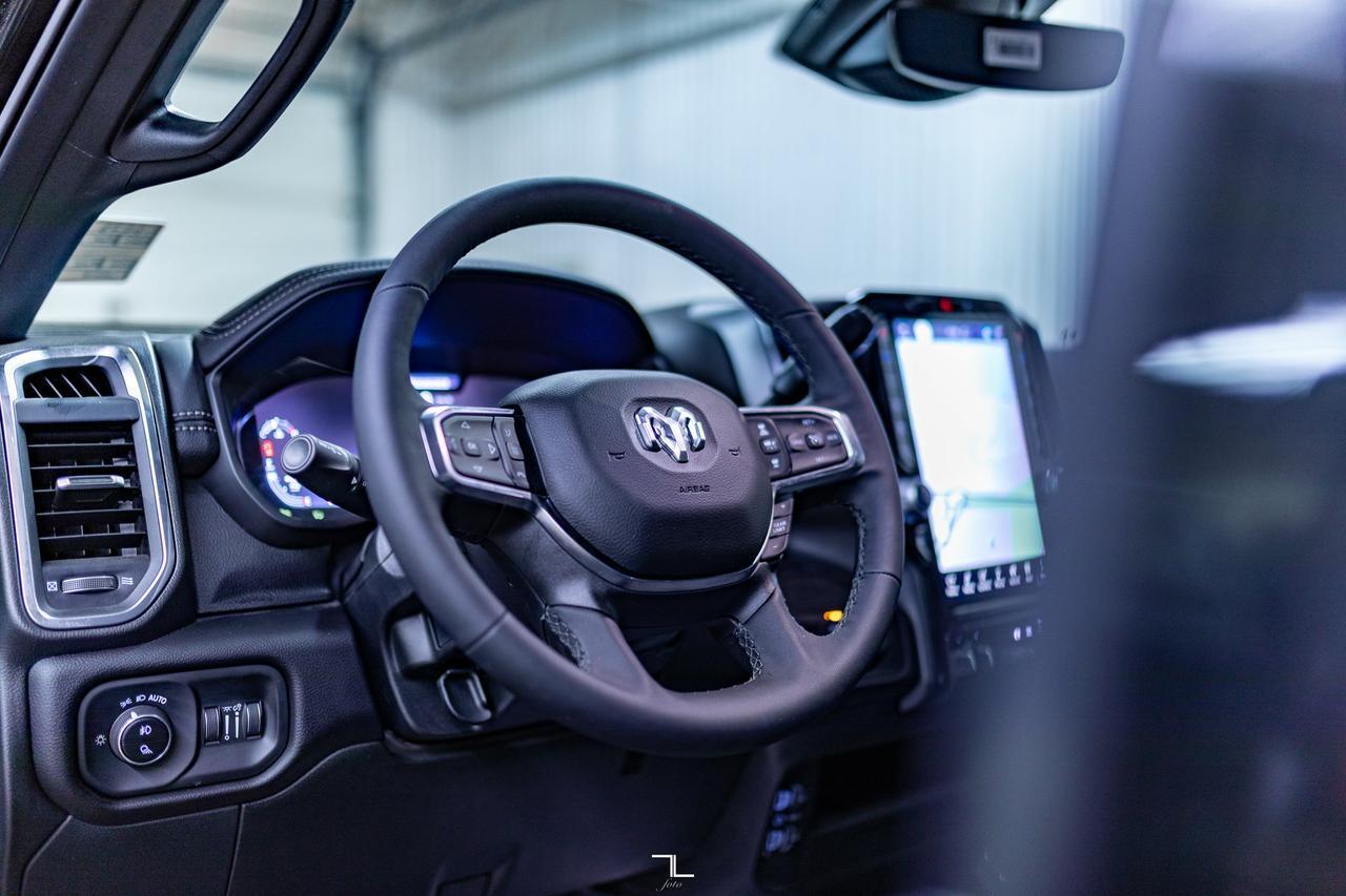 2025 Ram 2500 4x4 Crew Cab Laramie Diesel Leather Nav BCam Red Deer AB