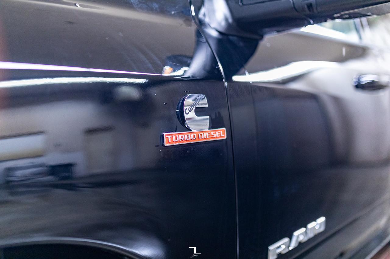 2025 Ram 2500 4x4 Crew Cab Laramie Diesel Leather Nav BCam Red Deer AB