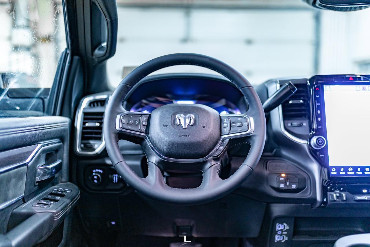 2025 Ram 2500 4x4 Crew Cab Laramie Diesel Leather Nav BCam Red Deer AB