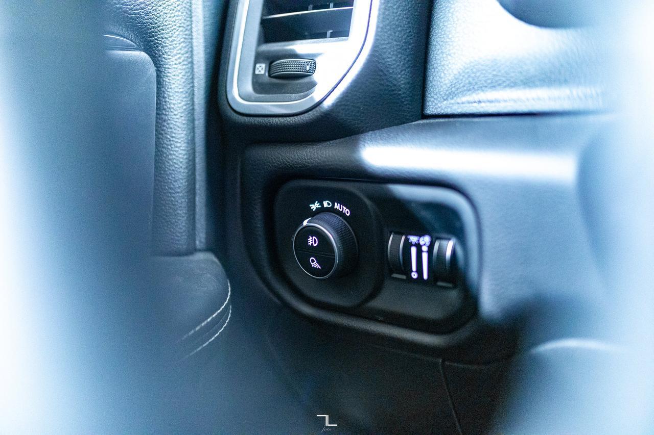 2025 Ram 2500 4x4 Crew Cab Laramie Diesel Leather Nav BCam Red Deer AB