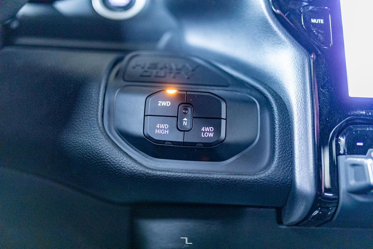 2025 Ram 2500 4x4 Crew Cab Laramie Diesel Leather Nav BCam Red Deer AB