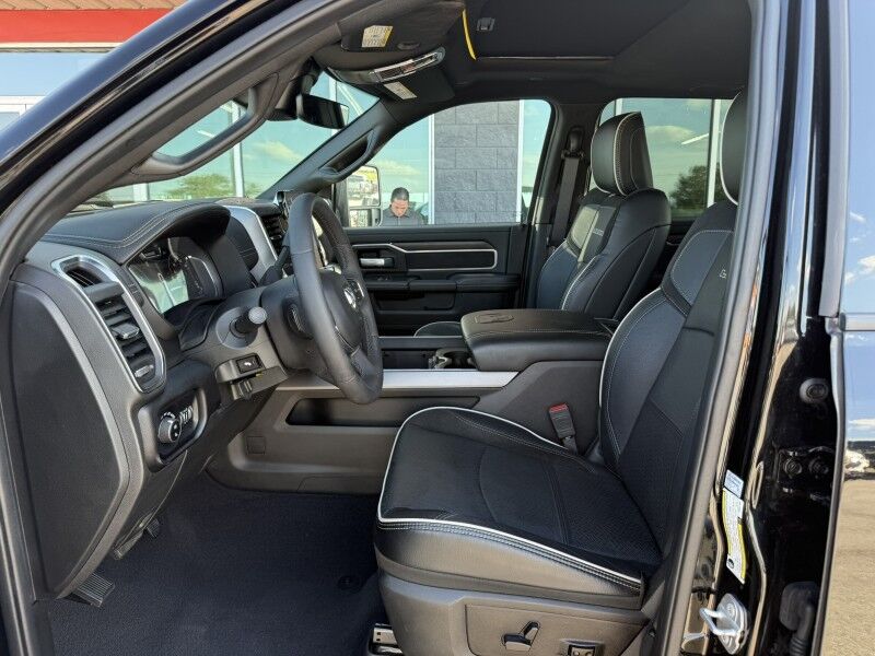 2025 Ram 2500 4x4 Diesel 6k mi's! Laramie Collinsville OK