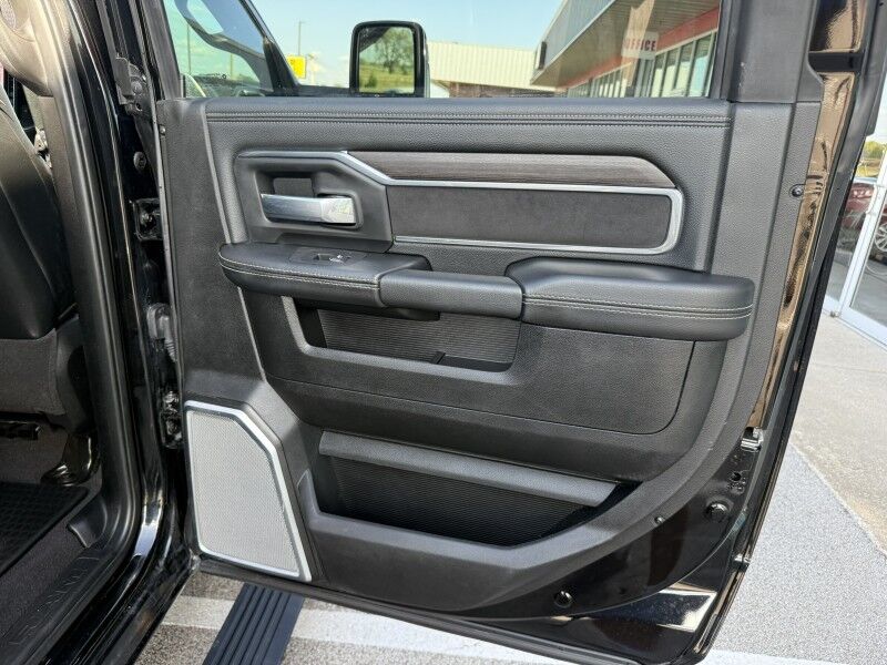 2025 Ram 2500 4x4 Diesel 6k mi's! Laramie Collinsville OK