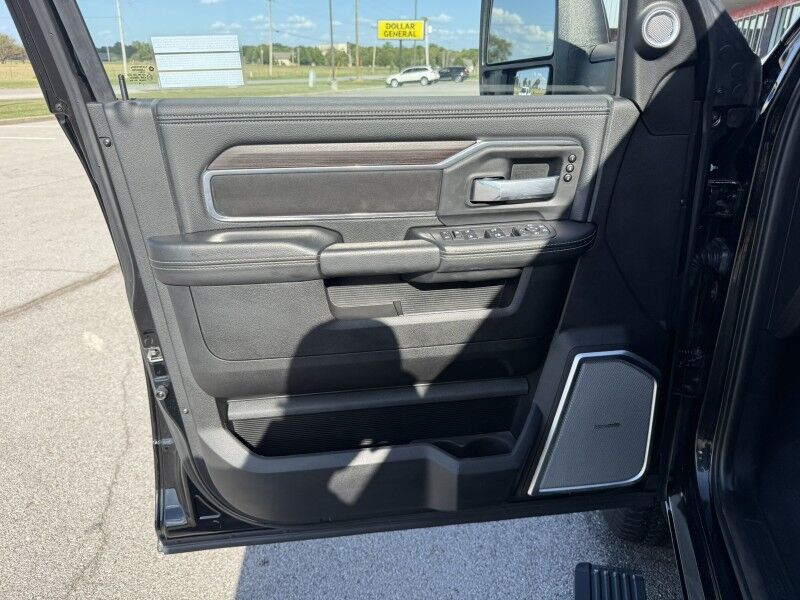 2025 Ram 2500 4x4 Diesel 6k mi's! Laramie Collinsville OK