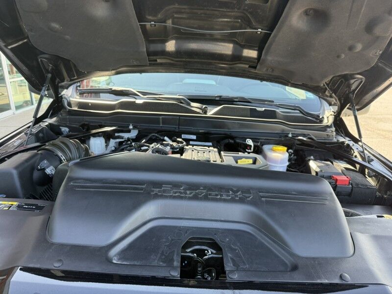 2025 Ram 2500 4x4 Diesel 6k mi's! Laramie Collinsville OK