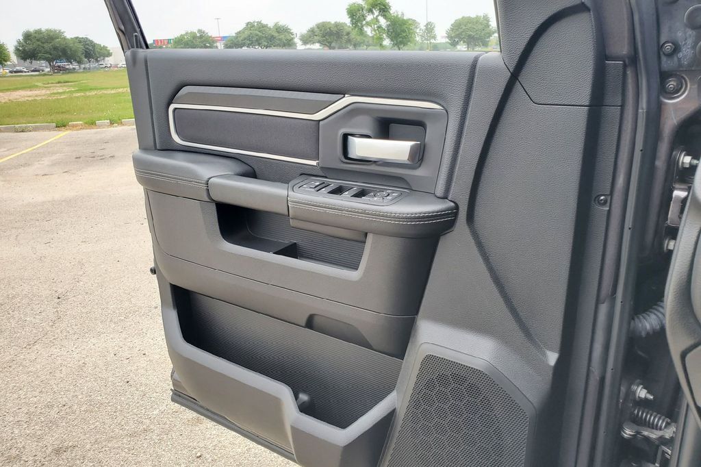 2025 Ram 2500 Big Horn Hondo TX